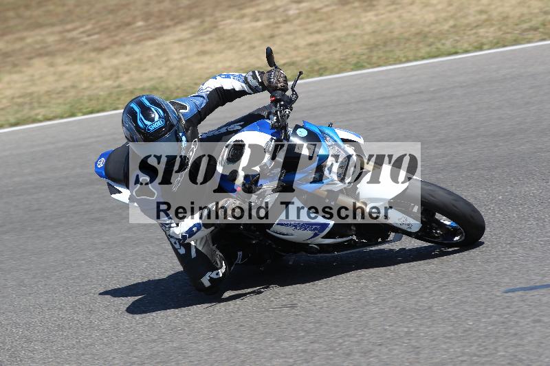 Archiv-2022/51 10.08.2022 Freeride Training ADR/Medium/1